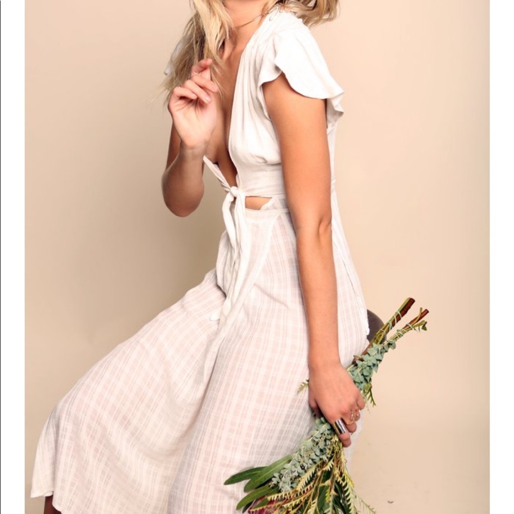 East n west label dress